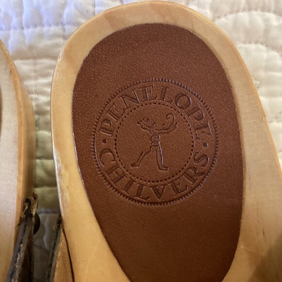 Penelope Chilvers Brown Embossed Leather Wood Women Clogs Shoes Size 37 Spain - Picture 10 of 12